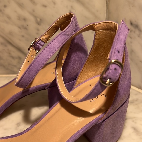 Super Adorable Lilac Strap Heels in size 6 - Picture 3 of 5